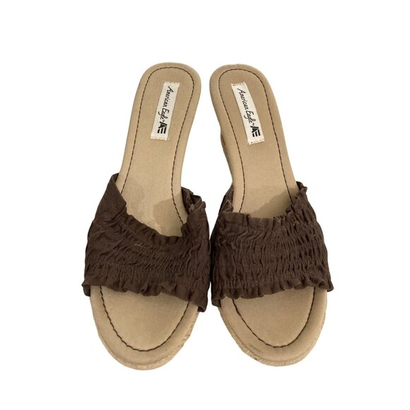 American Eagle Women's Size 9 Brown Textured Fabric Wedge Sandals - Picture 2 of 8